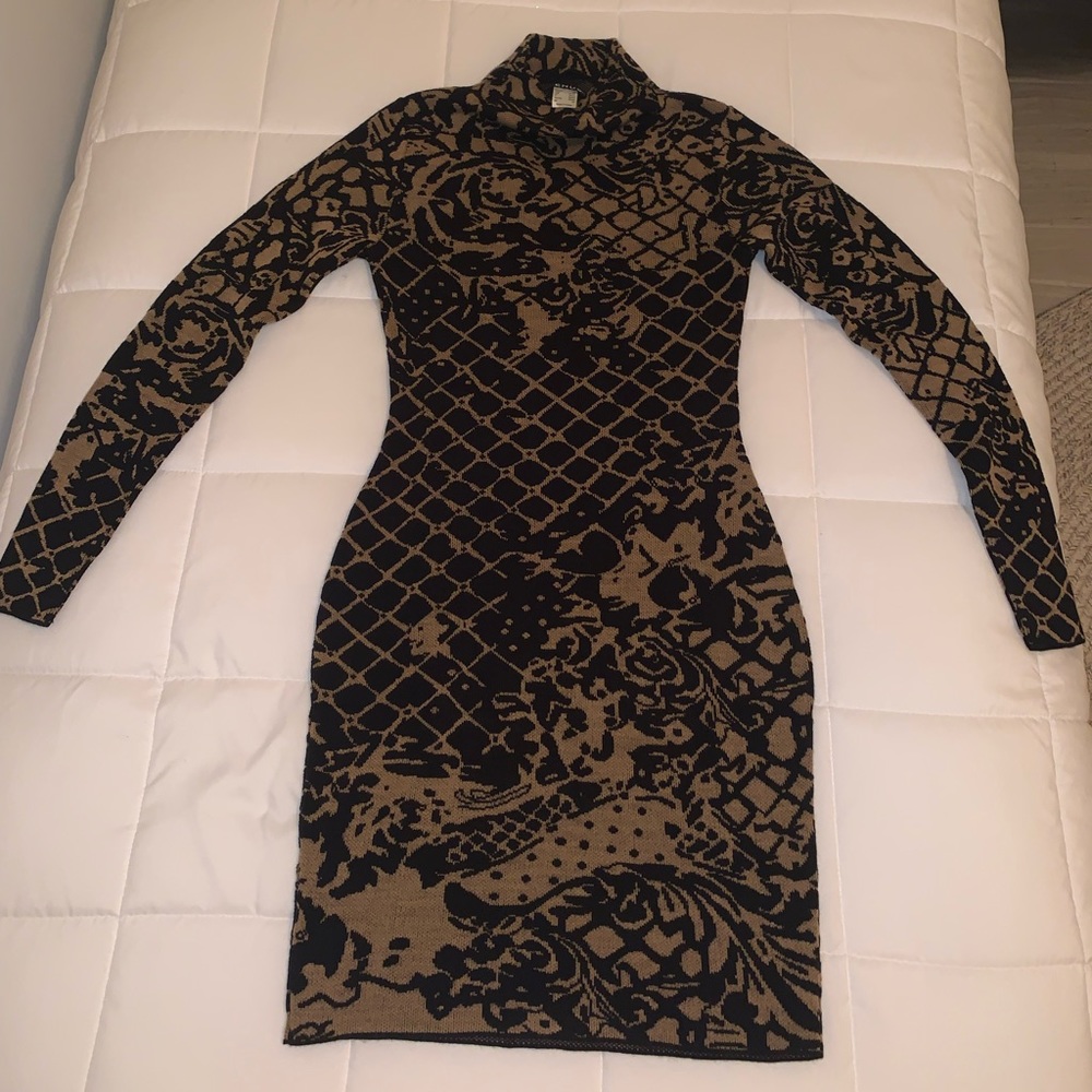 Venus-Long sleeve short sweater dress.Size XS